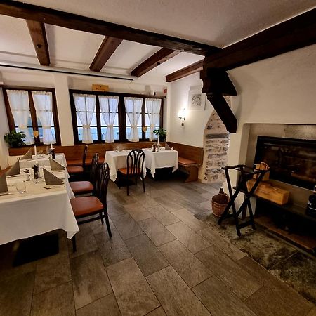 Hotel Centrale, Typically Swiss Poschiavo Eksteriør billede
