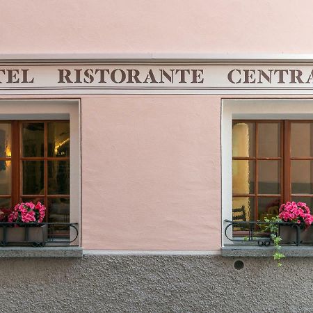 Hotel Centrale, Typically Swiss Poschiavo Eksteriør billede